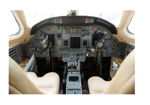 Types of Flight Instruments and Their Functions: A Comprehensive Overview